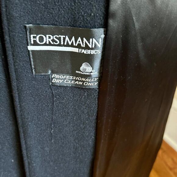 Vintage 1960s Womans’ Alorna Black 100% Forstmann Fabrics Wool Long Overcoat - Picture 8 of 16